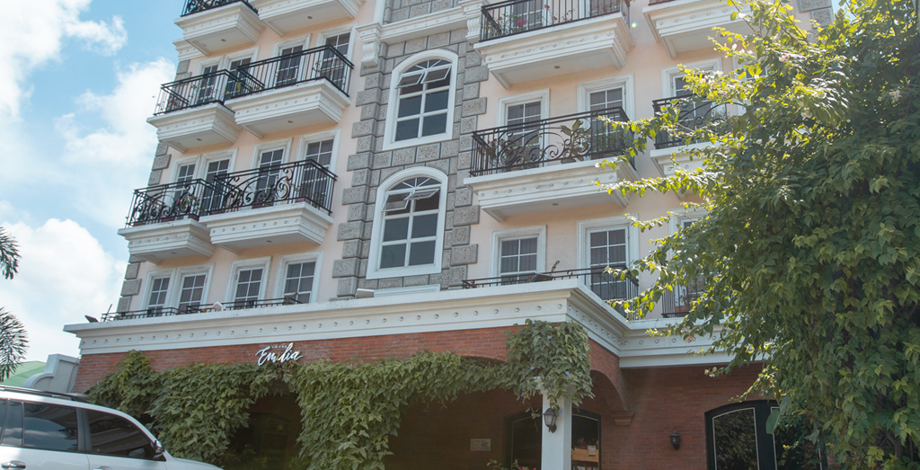 Welcome To Hotel Emilia