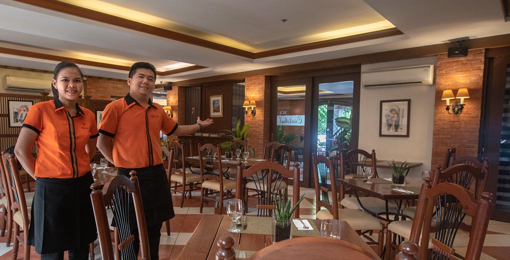 Hotel Emilia - Cristobal Restaurant